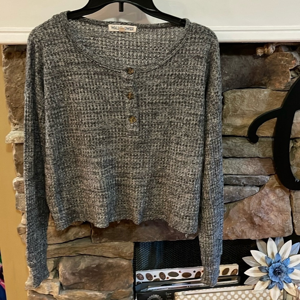 Nice Wallflower top L